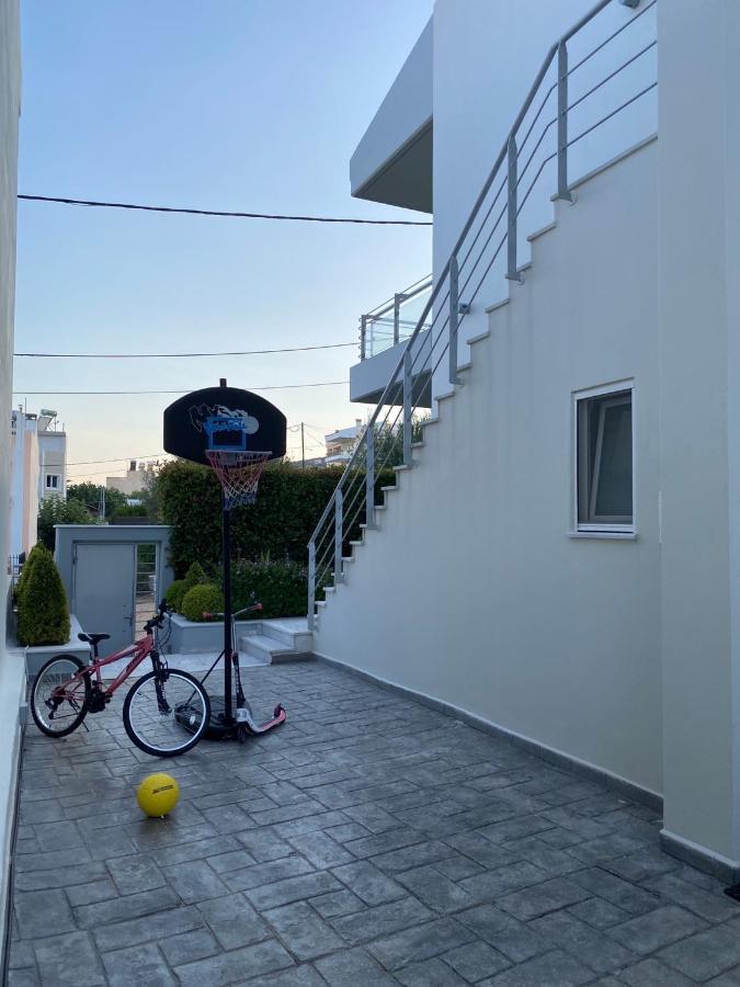 Airport Tk Luxury Home Artemida  Buitenkant foto